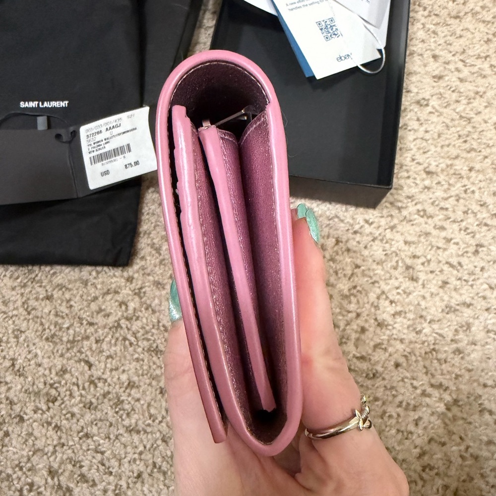 YSL METALLIC PINK WALLET/CLUTCH - Picture 4 of 13